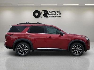 2026 Nissan Pathfinder Platinum 4WD