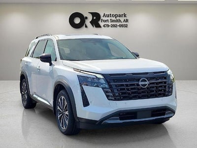 2026 Nissan Pathfinder Platinum 4WD