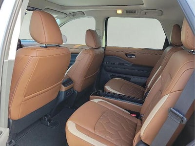2026 Nissan Pathfinder Platinum 4WD