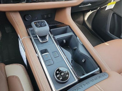 2026 Nissan Pathfinder Platinum 4WD