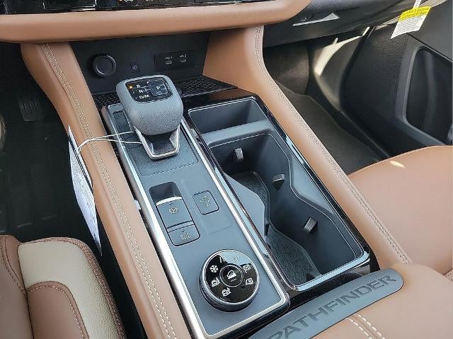 2026 Nissan Pathfinder Platinum 4WD