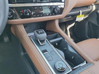 2026 Nissan Pathfinder Platinum 4WD