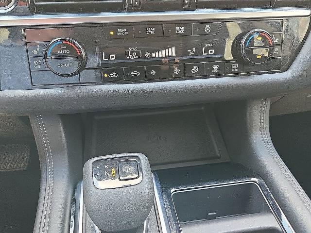 2024 Nissan Pathfinder Platinum 4WD