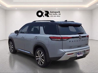 2024 Nissan Pathfinder Platinum 4WD