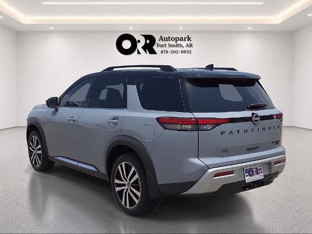 2024 Nissan Pathfinder Platinum 4WD