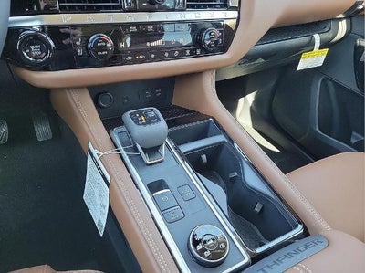 2026 Nissan Pathfinder Platinum 4WD