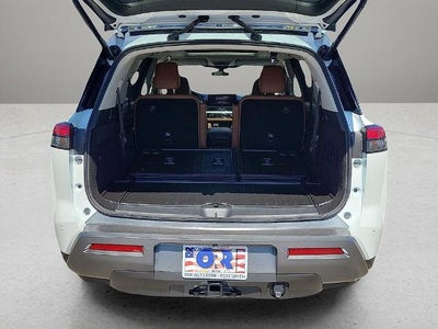 2026 Nissan Pathfinder Platinum 4WD