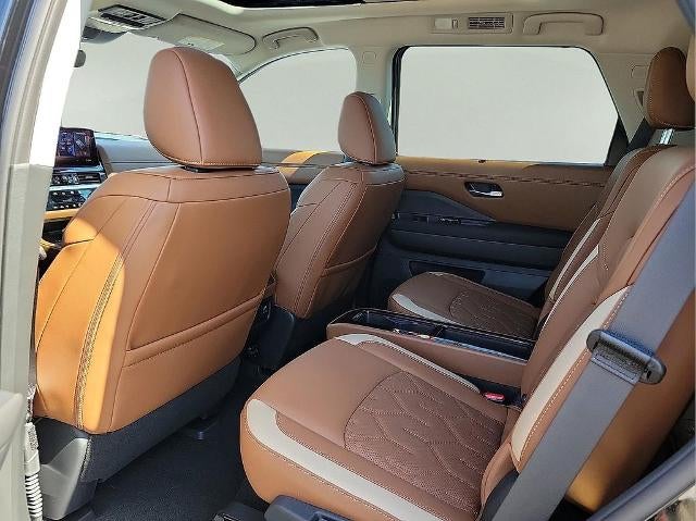 2026 Nissan Pathfinder Platinum 4WD