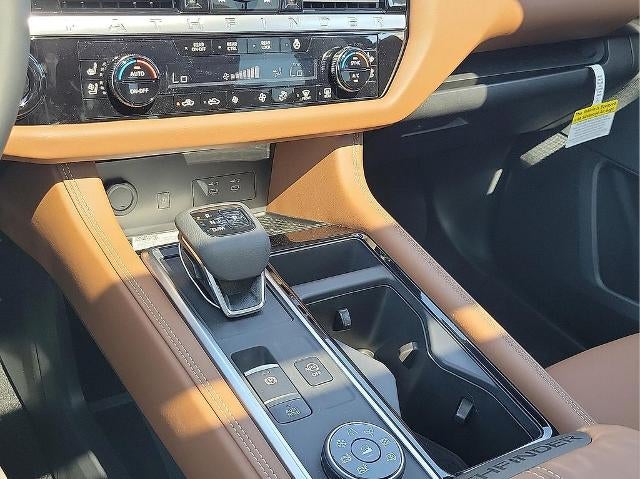 2026 Nissan Pathfinder Platinum 4WD