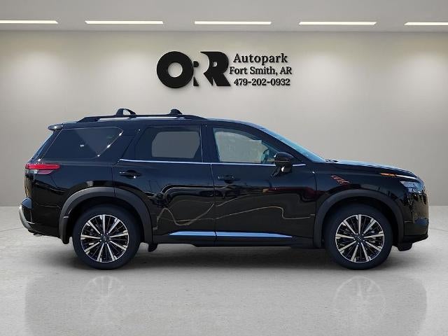 2026 Nissan Pathfinder Platinum 4WD