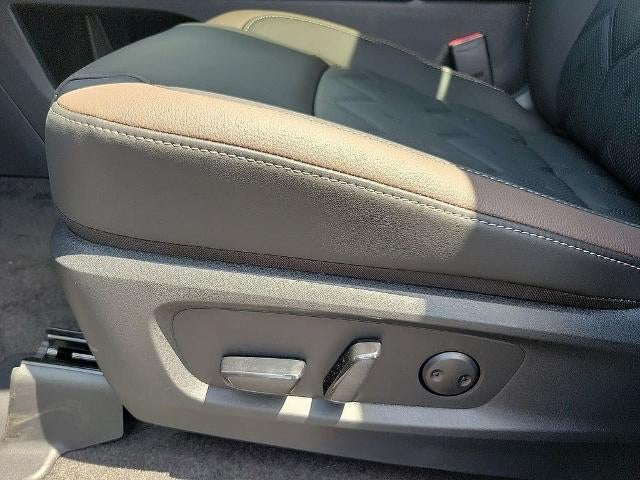 2026 Nissan Pathfinder Platinum 2WD