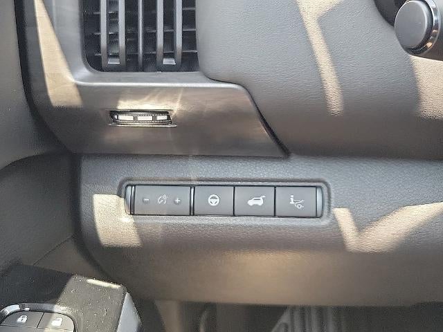 2026 Nissan Pathfinder Platinum 2WD
