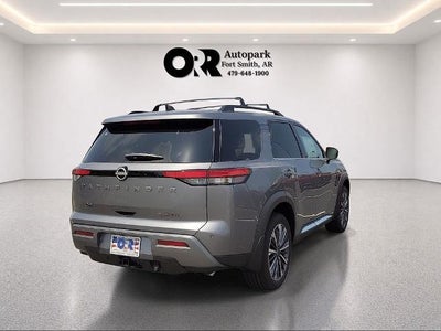2026 Nissan Pathfinder Platinum 2WD