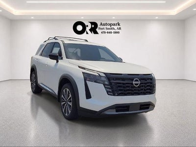 2026 Nissan Pathfinder Platinum 2WD