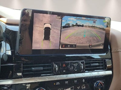 2026 Nissan Pathfinder Platinum 2WD