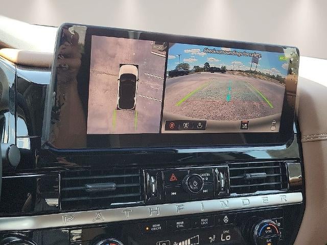 2026 Nissan Pathfinder Platinum 2WD