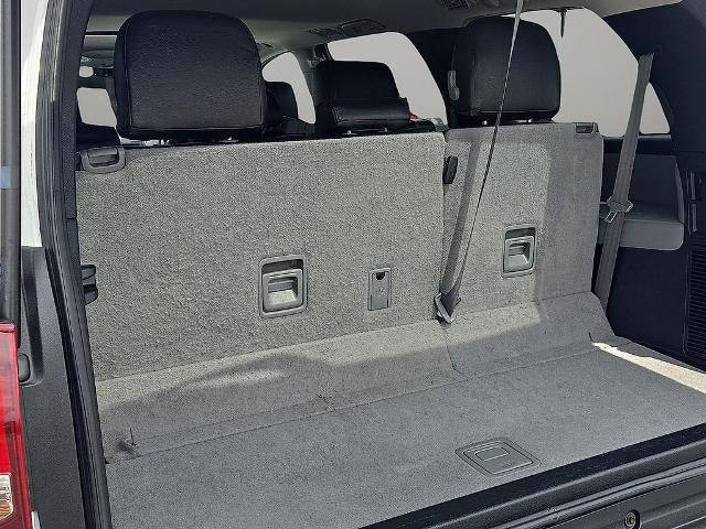 2018 Toyota Sequoia SR5 4WD (SE)