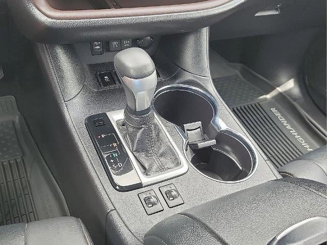 2019 Toyota Highlander XLE V6 FWD (Natl)