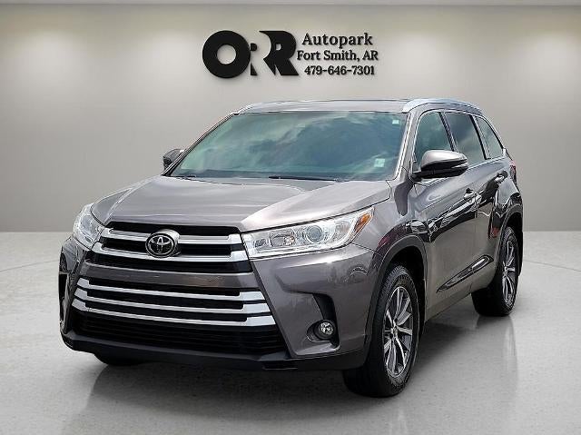 2019 Toyota Highlander XLE V6 FWD (Natl)
