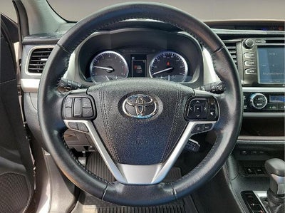 2019 Toyota Highlander XLE V6 FWD (Natl)