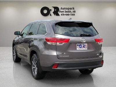 2019 Toyota Highlander XLE V6 FWD (Natl)