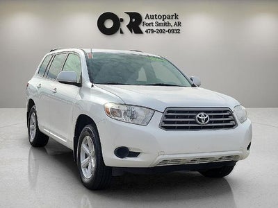 2010 Toyota Highlander FWD 4dr L4 Base (Natl)