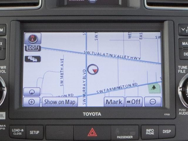 2011 Toyota Highlander FWD 4dr V6 Base (Natl)