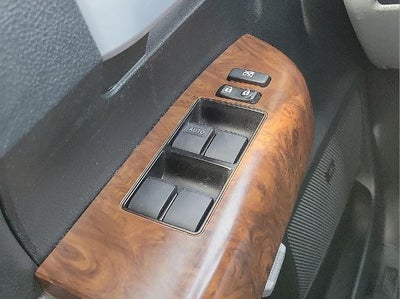 2012 Toyota Tundra 4WD Truck 4WD CrewMax Short Bed 5.7L FFV Limited (Natl)