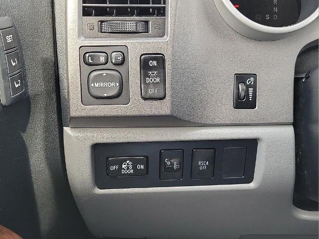 2012 Toyota Tundra 4WD Truck 4WD CrewMax Short Bed 5.7L FFV Limited (Natl)