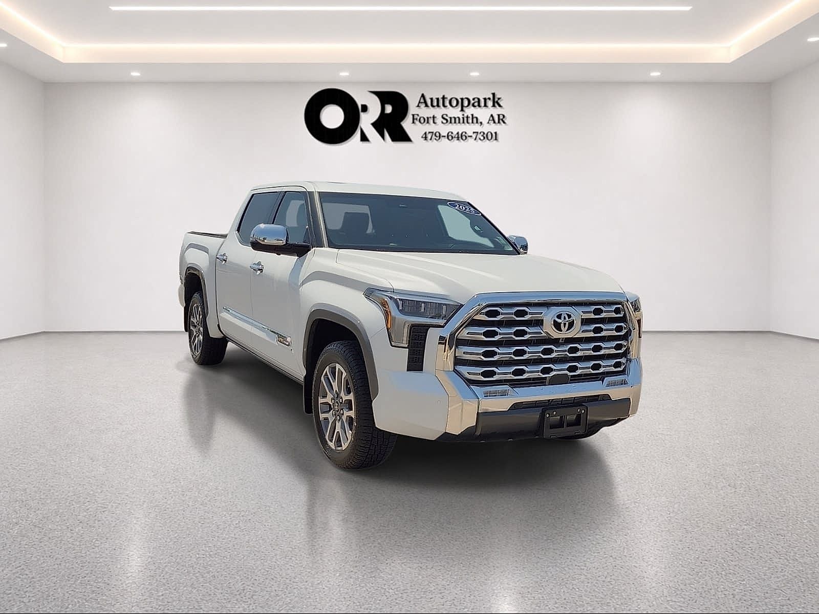 2025 Toyota Tundra 4WD 4WD 1794 Edition CrewMax 5.5' Bed (Natl)