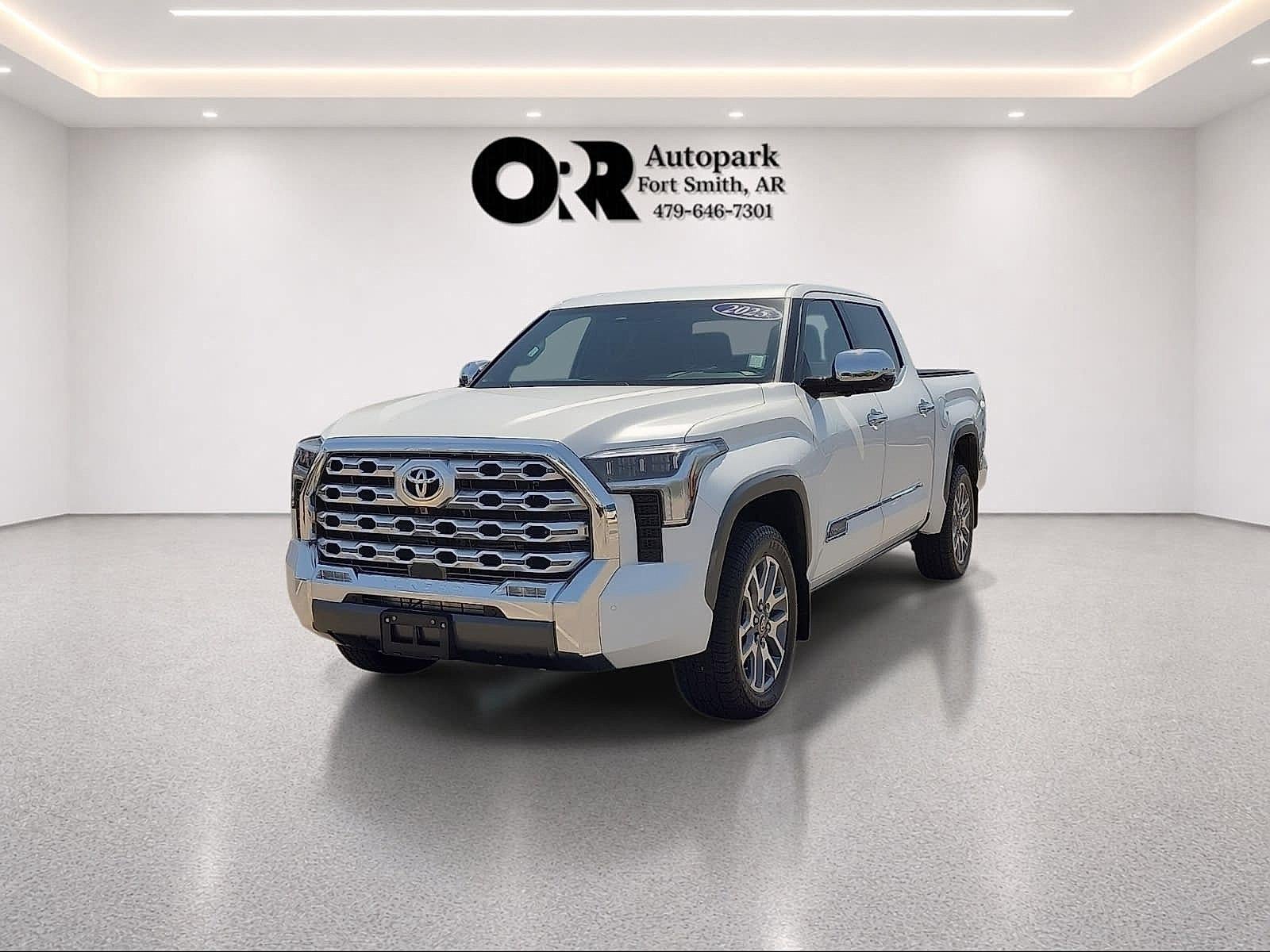 2025 Toyota Tundra 4WD 4WD 1794 Edition CrewMax 5.5' Bed (Natl)