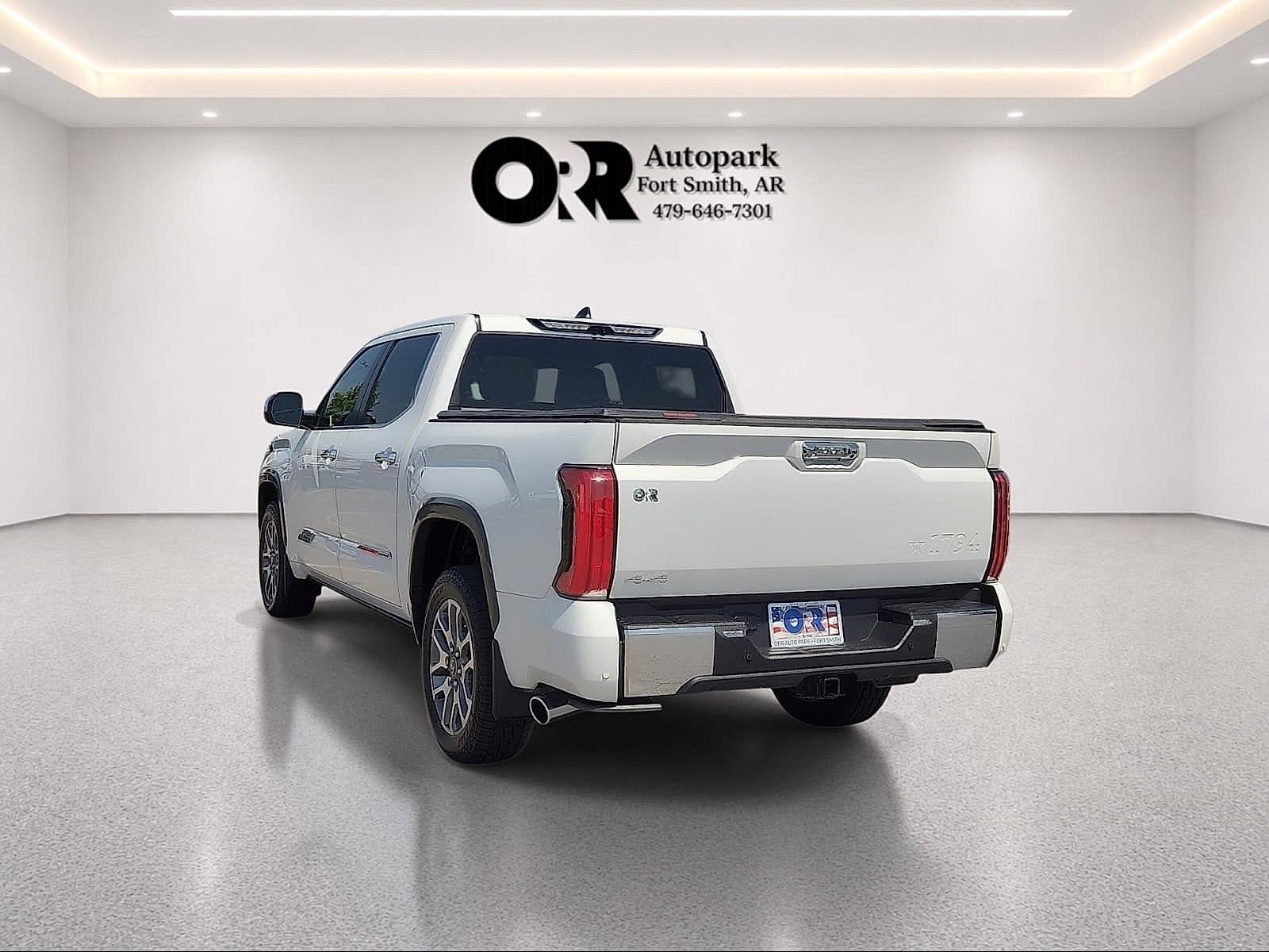 2025 Toyota Tundra 4WD 4WD 1794 Edition CrewMax 5.5' Bed (Natl)