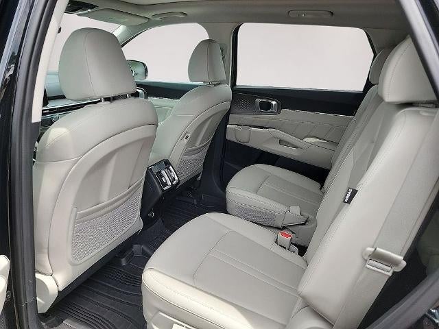 2025 Kia Sorento SX FWD