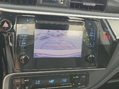 2018 Toyota Corolla SE CVT (Natl)