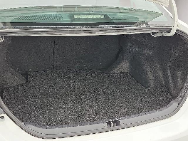 2018 Toyota Corolla SE CVT (Natl)
