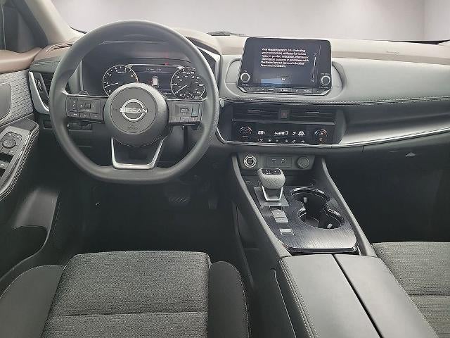2023 Nissan Rogue FWD SV