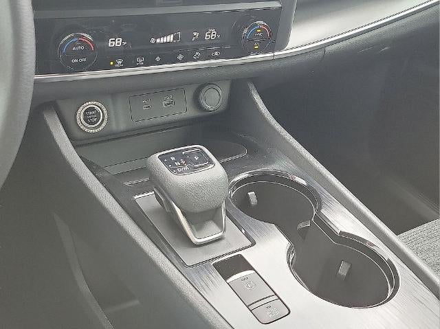 2023 Nissan Rogue FWD SV