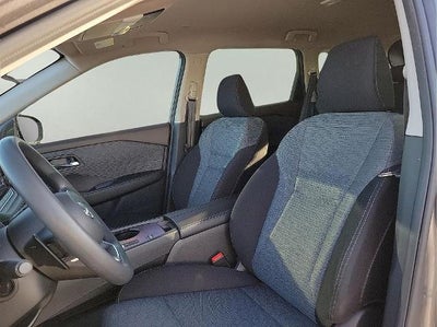 2023 Nissan Rogue FWD SV