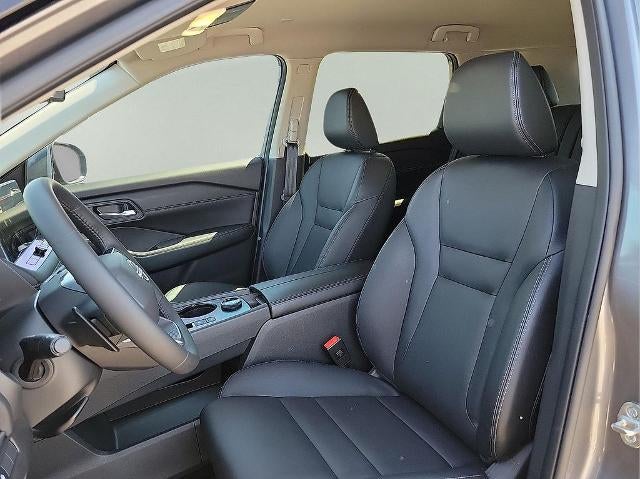 2025 Nissan Rogue AWD SL
