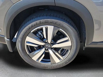 2025 Nissan Rogue AWD SL