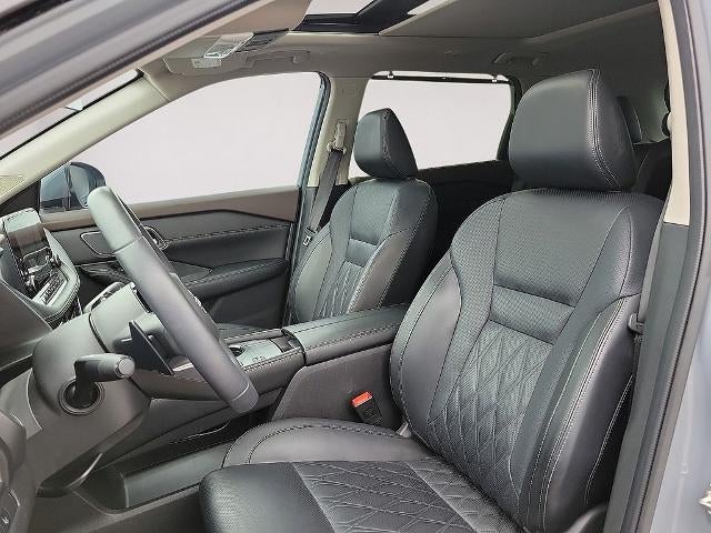 2023 Nissan Rogue FWD Platinum