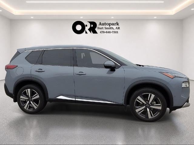 2023 Nissan Rogue FWD Platinum