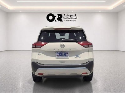 2023 Nissan Rogue FWD Platinum