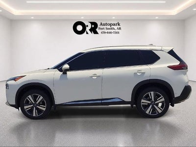 2023 Nissan Rogue FWD Platinum