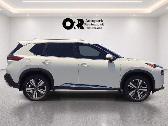 2023 Nissan Rogue FWD Platinum