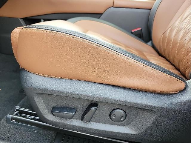 2024 Nissan Rogue AWD Platinum