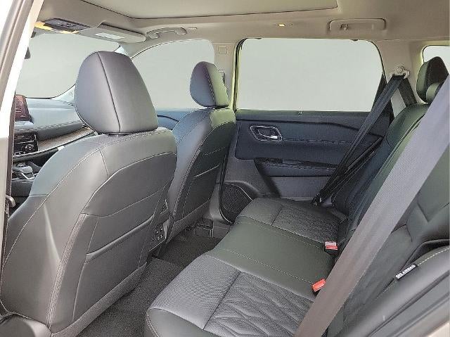 2026 Nissan Rogue AWD Platinum *Ltd Avail*