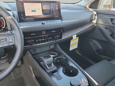 2026 Nissan Rogue AWD Platinum *Ltd Avail*