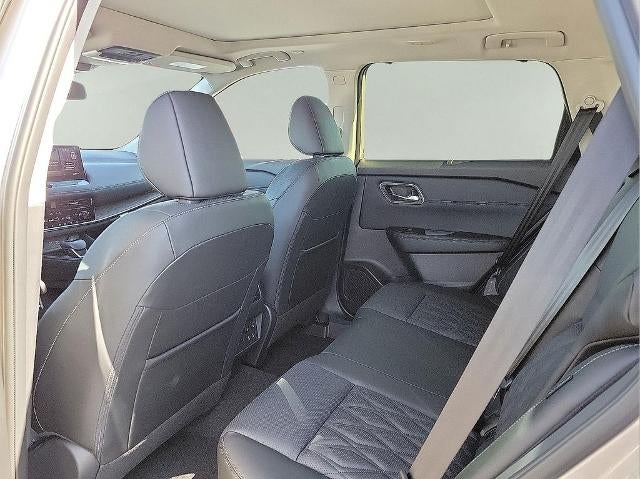 2026 Nissan Rogue AWD Platinum *Ltd Avail*