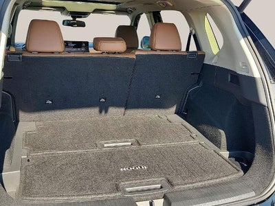 2025 Nissan Rogue AWD Platinum